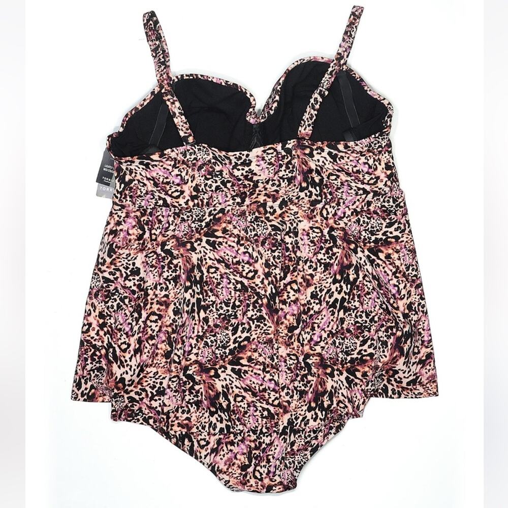 Torrid Leopard Pink One Piece Swimsuit 3X NWT D/DD 15900342 - Picture 4 of 14